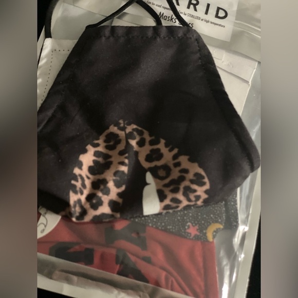 Torrid - Reusable Face masks - Picture 3 of 6